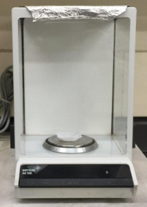 Image of our analytical balance